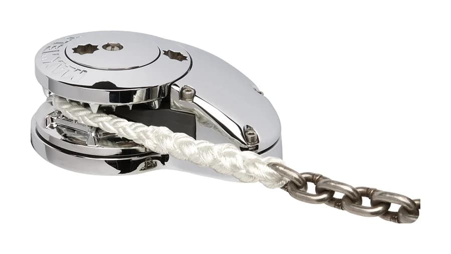 RC Series vertical rope/chain windlasses